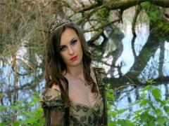 安享富貴的好命女面相,富貴命的女人面相特征