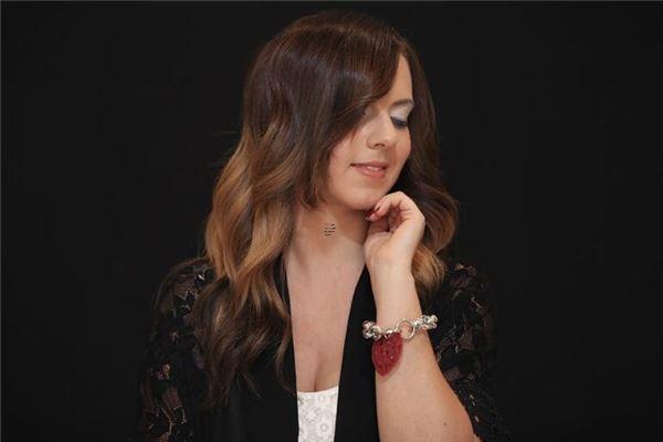 左手手腕有痣代表什么意思詳解！,左手腕上有個痣好還是不好