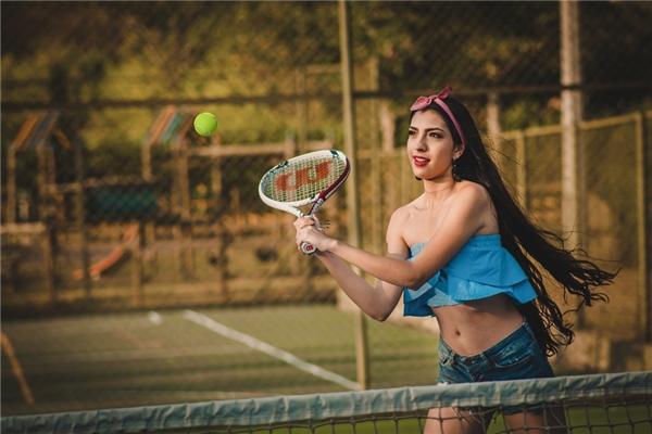 女人哪種面相克夫你知道特征嗎,女人什么樣的面相克夫