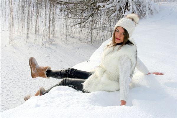 女生手掌比手指長(zhǎng)命運(yùn),女生手掌比手指長(zhǎng)很多 女生手掌比手指長(zhǎng)命運(yùn),女生手掌比手指長(zhǎng)很多