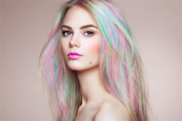 有這幾種手相的女人命中有財,這種手相的女性